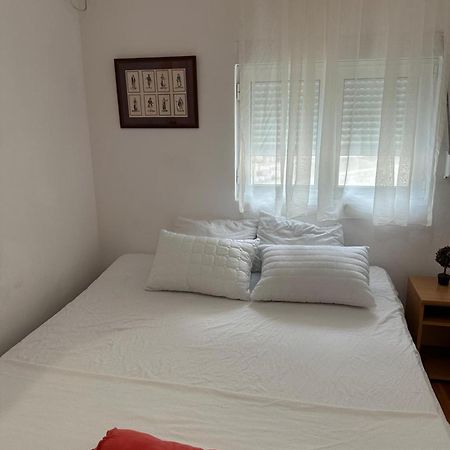 Themis Apart Hotel Kotor Exterior foto